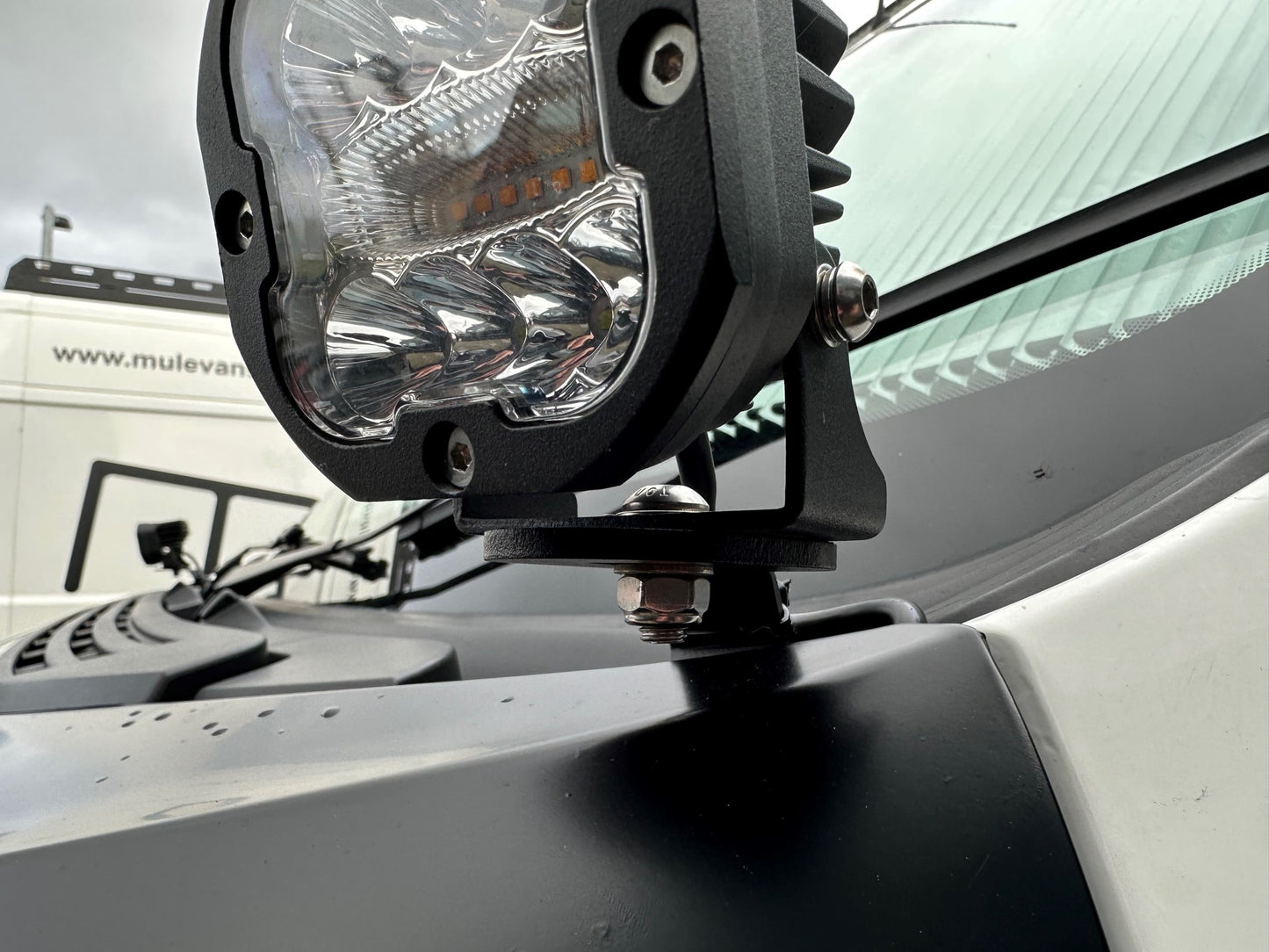 Peugeot Boxer, Fiat Ducato, Citroen Relay Bonnet Light Mounts