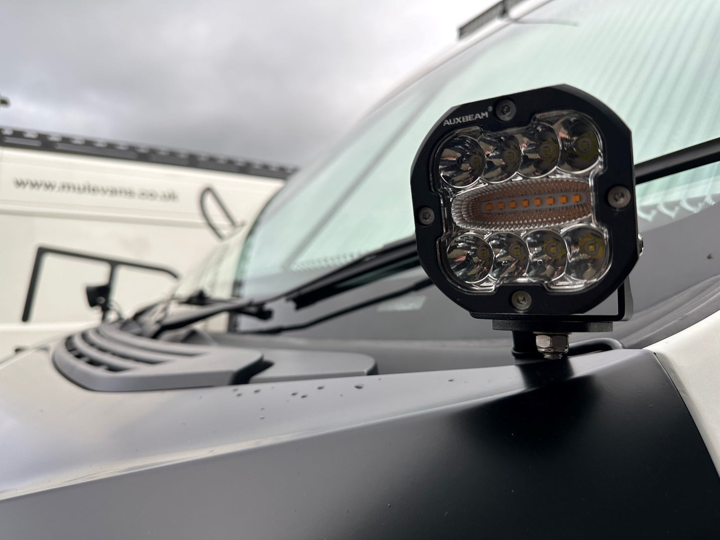 Peugeot Boxer, Fiat Ducato, Citroen Relay Bonnet Light Mounts