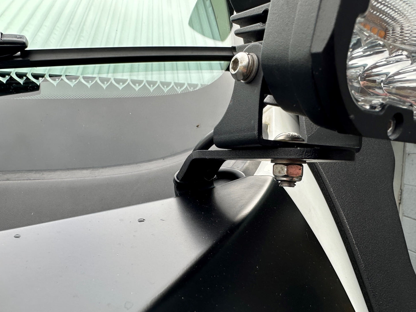 Peugeot Boxer, Fiat Ducato, Citroen Relay Bonnet Light Mounts