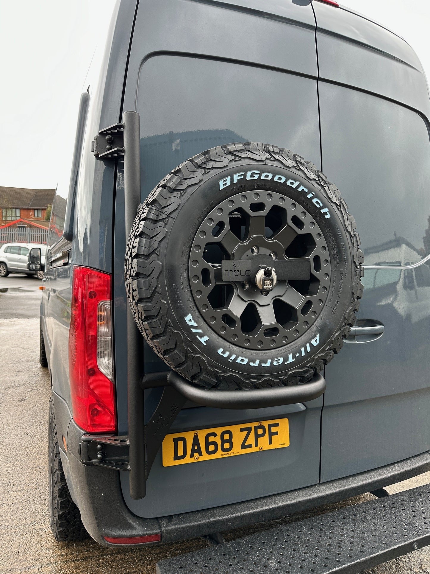 Mule Aluminium Single Wheel Carrier for Sprinter 907