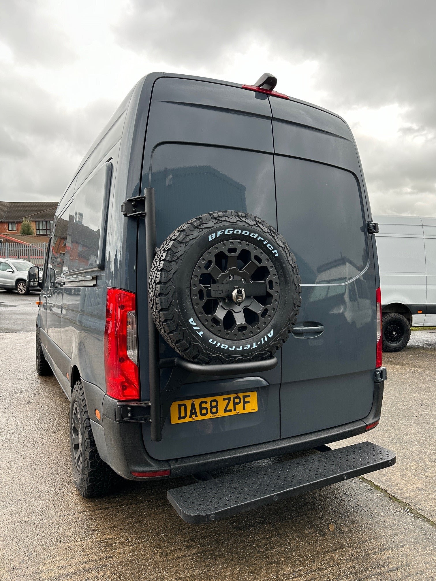 Mule Wheel Rack Wheel Carriers – mule vans